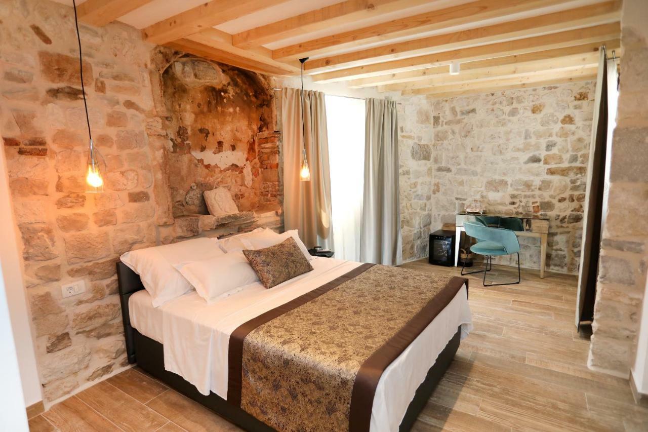 Villa Teuta Trogir Exterior foto