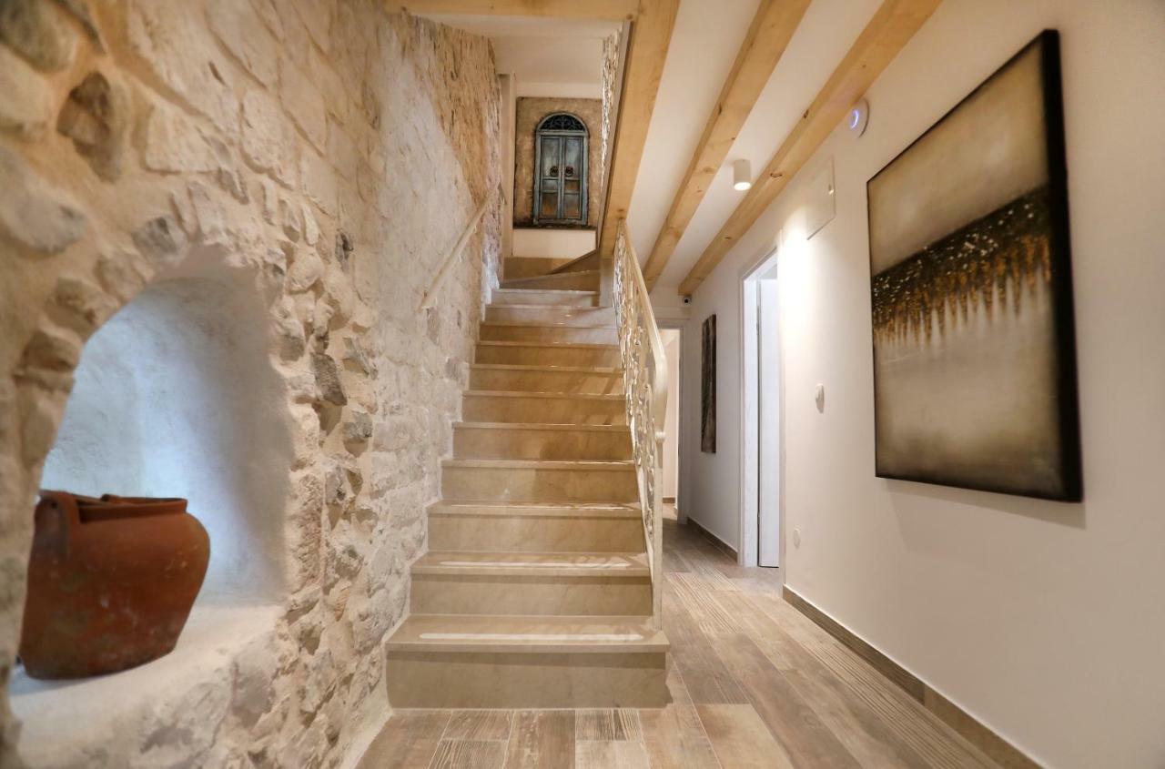 Villa Teuta Trogir Exterior foto