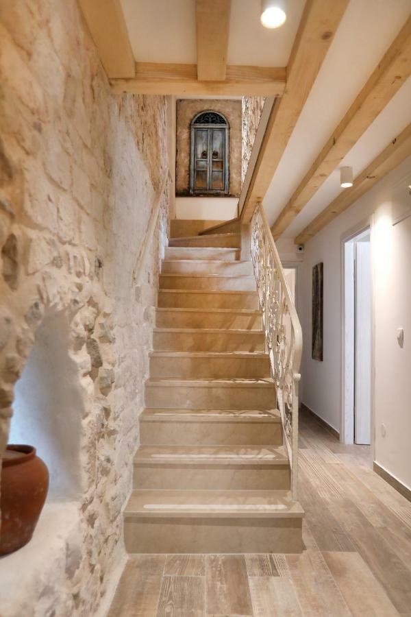 Villa Teuta Trogir Exterior foto